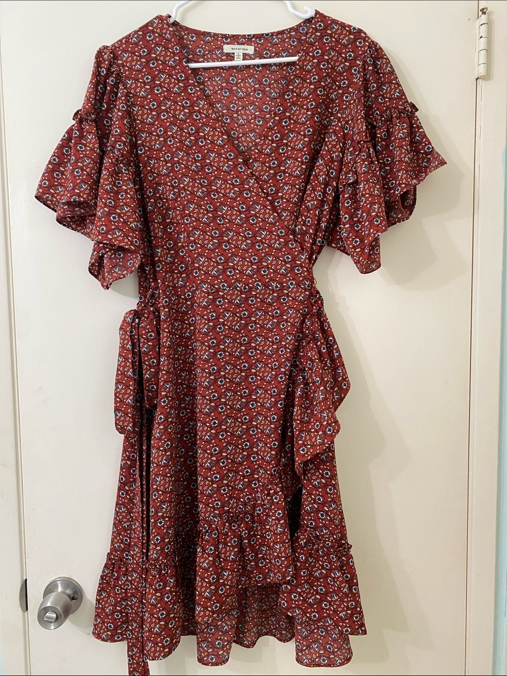 Max Studio Rust Floral Wrap Midi Dress with Ruffle Sleeves
